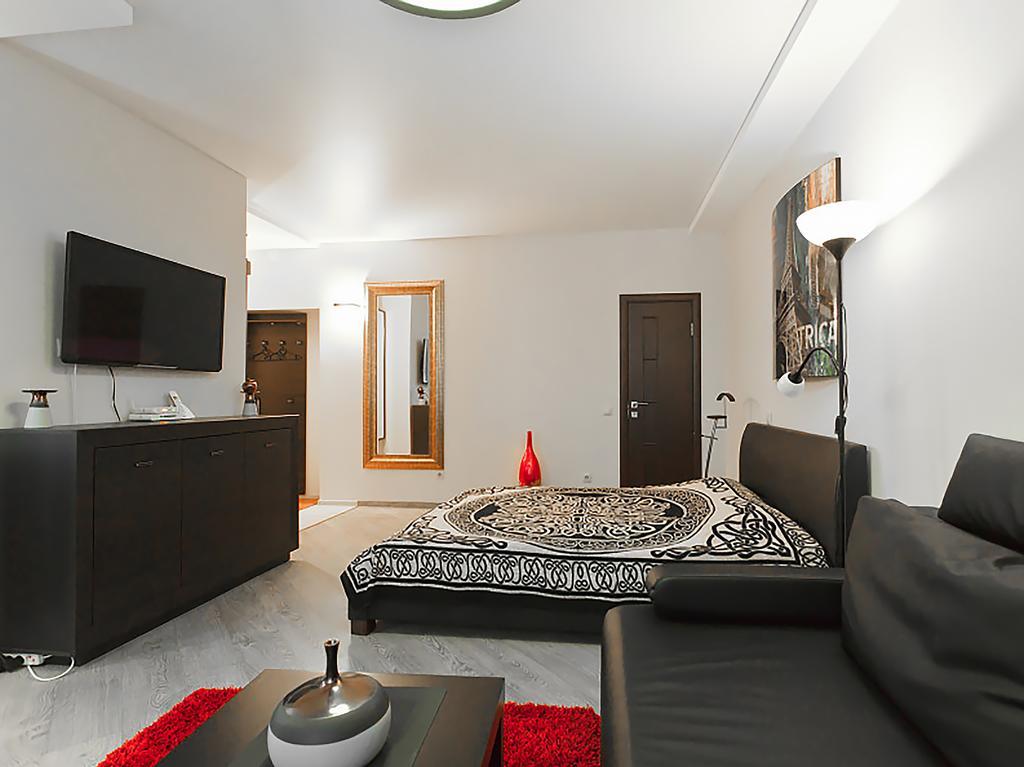 Swedish Studio At Myasnikova Apartment มินสก์ ห้อง รูปภาพ